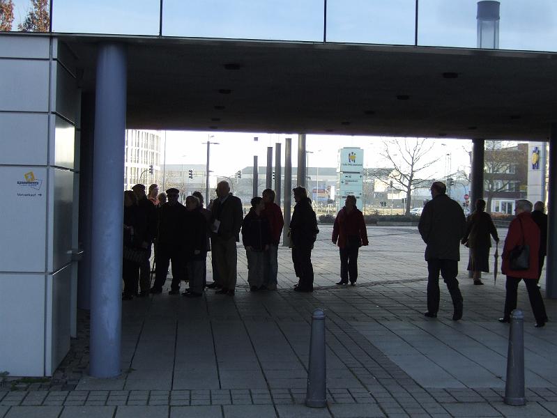 0044.JPG - Anfangs hie es erstmal ab zur Kasse ;-)